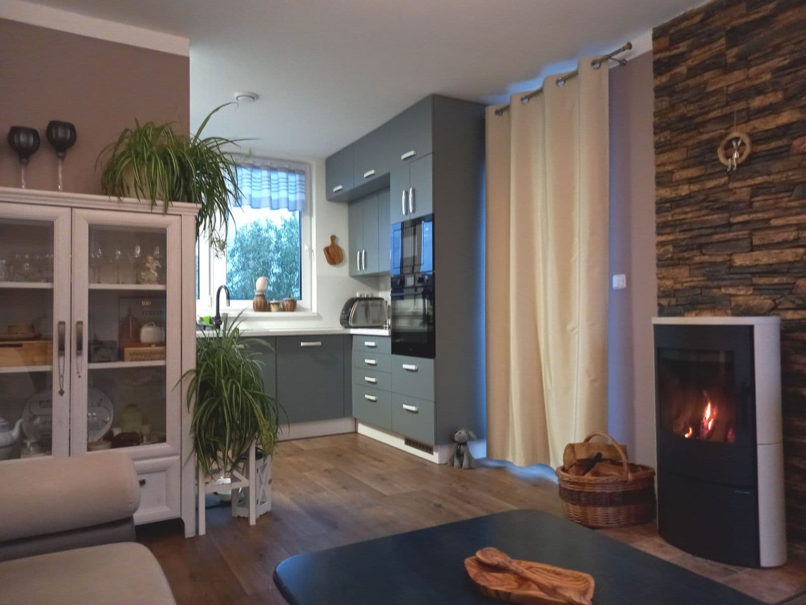 Prodej domu 72 m², pozemek 657 m², Slabčice, Jihočeský kraj Prodej domu 72 m², pozemek 657 m², Slabčice, Jihočeský kraj