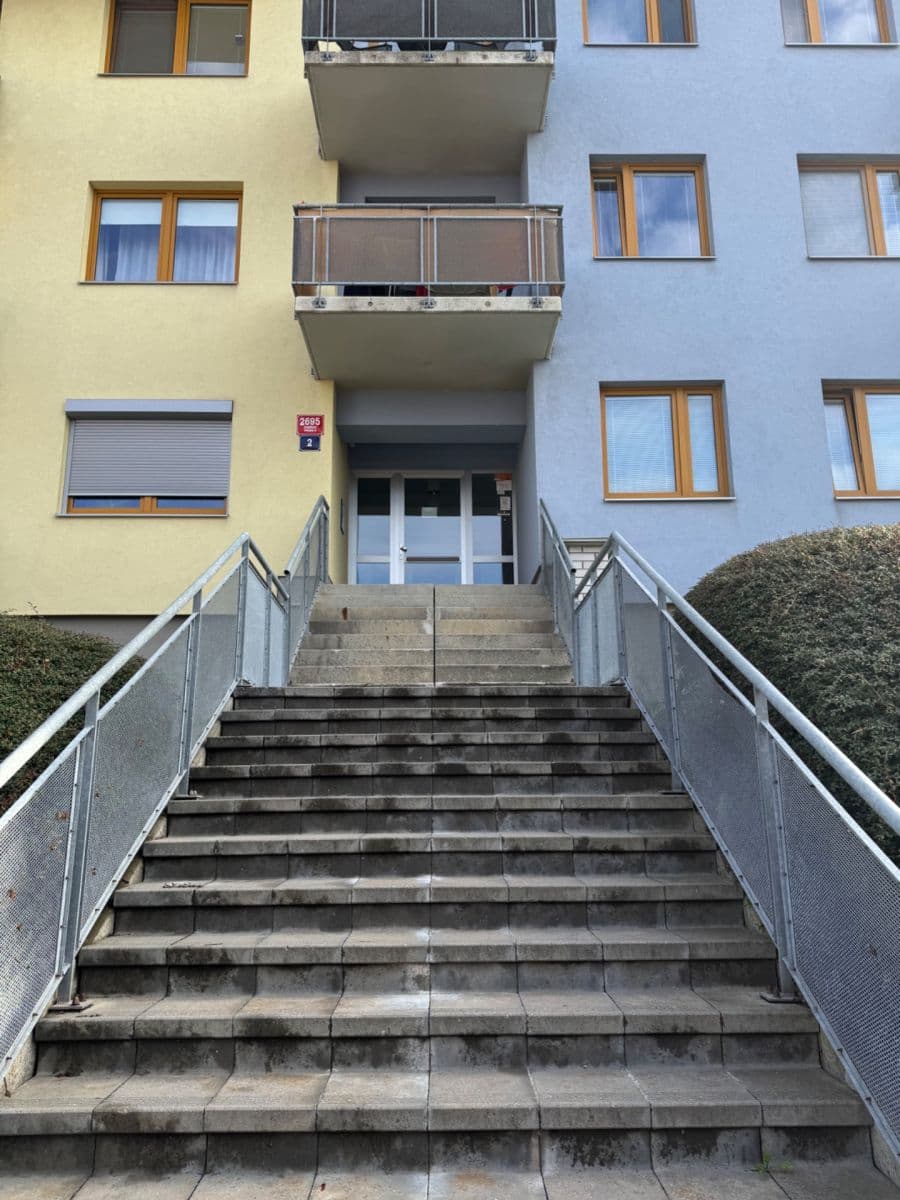 Prodej bytu 1+kk 40 m², Přeučilova, Praha, Praha Prodej bytu 1+kk 40 m², Přeučilova, Praha, Praha