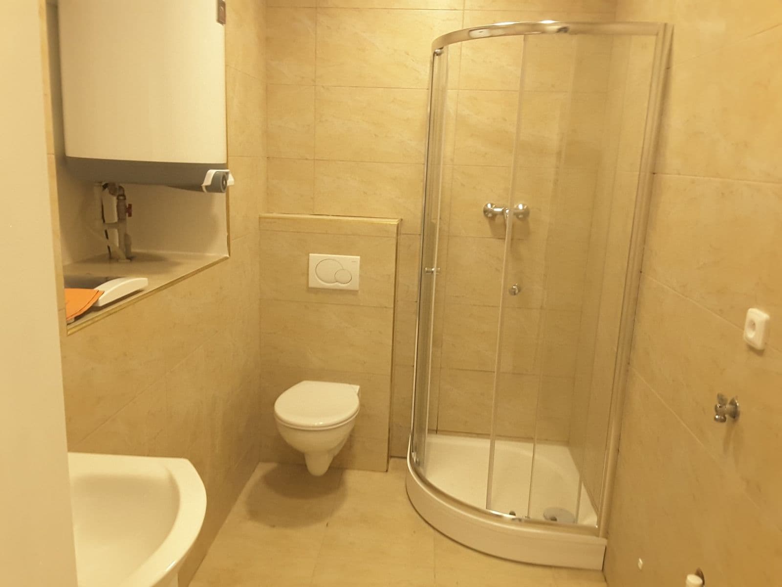 Pronájem bytu 2+kk 50 m², Boční, Horoměřice, Středočeský kraj Pronájem bytu 2+kk 50 m², Boční, Horoměřice, Středočeský kraj