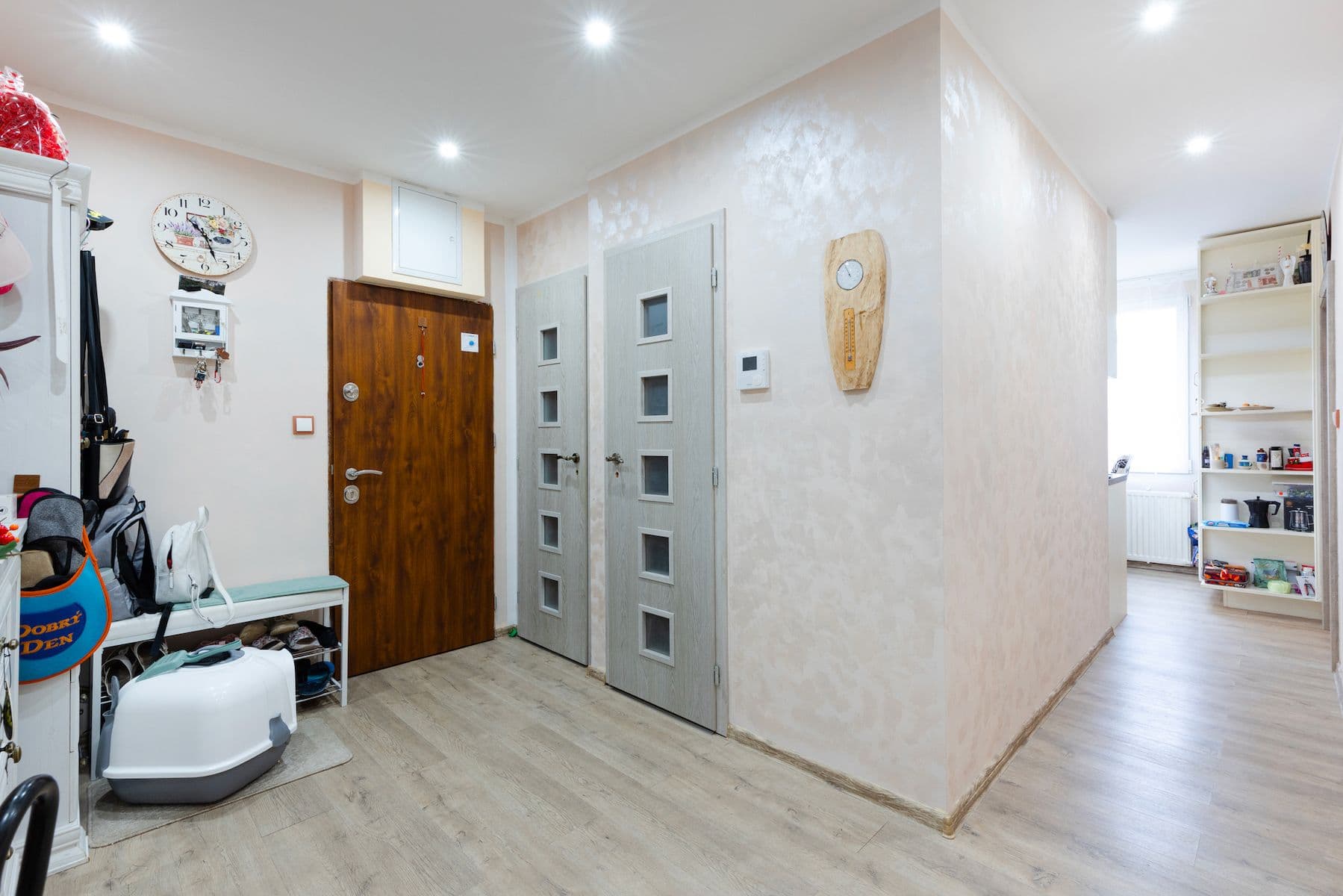 Prodej bytu 3+1 68 m², Strážnická, Plzeň, Plzeňský kraj Prodej bytu 3+1 68 m², Strážnická, Plzeň, Plzeňský kraj