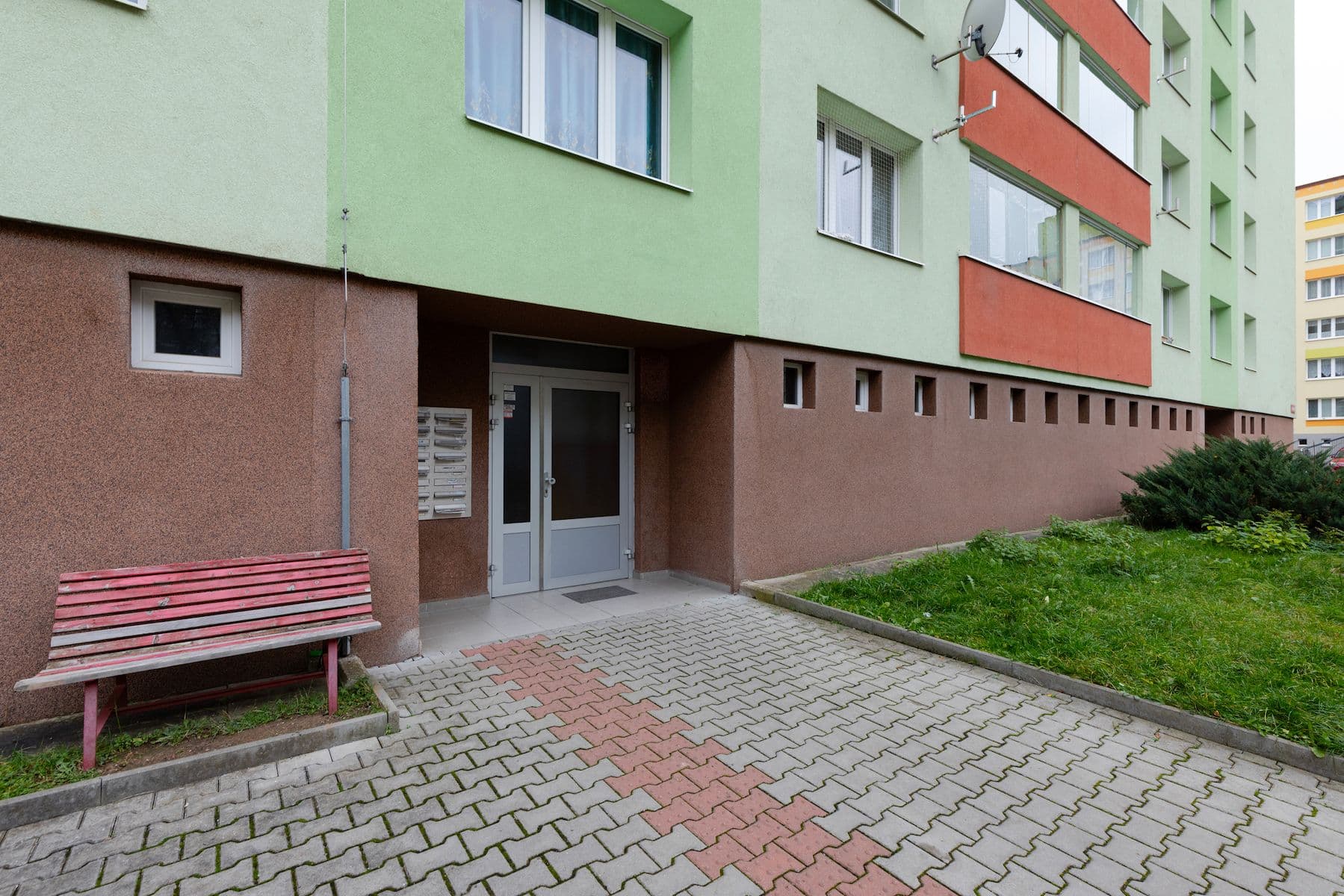 Prodej bytu 3+1 68 m², Strážnická, Plzeň, Plzeňský kraj Prodej bytu 3+1 68 m², Strážnická, Plzeň, Plzeňský kraj