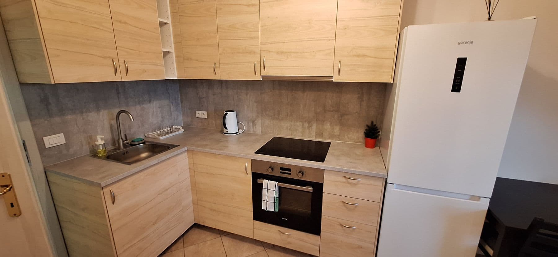 Pronájem bytu 1+kk 25 m², V Tůních, Praha, Praha Pronájem bytu 1+kk 25 m², V Tůních, Praha, Praha
