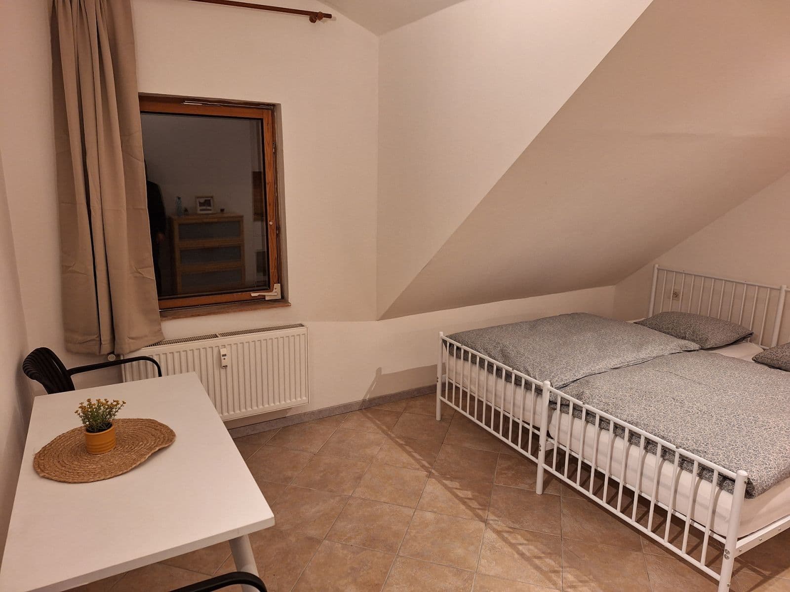Pronájem bytu 1+kk 25 m², V Tůních, Praha, Praha Pronájem bytu 1+kk 25 m², V Tůních, Praha, Praha