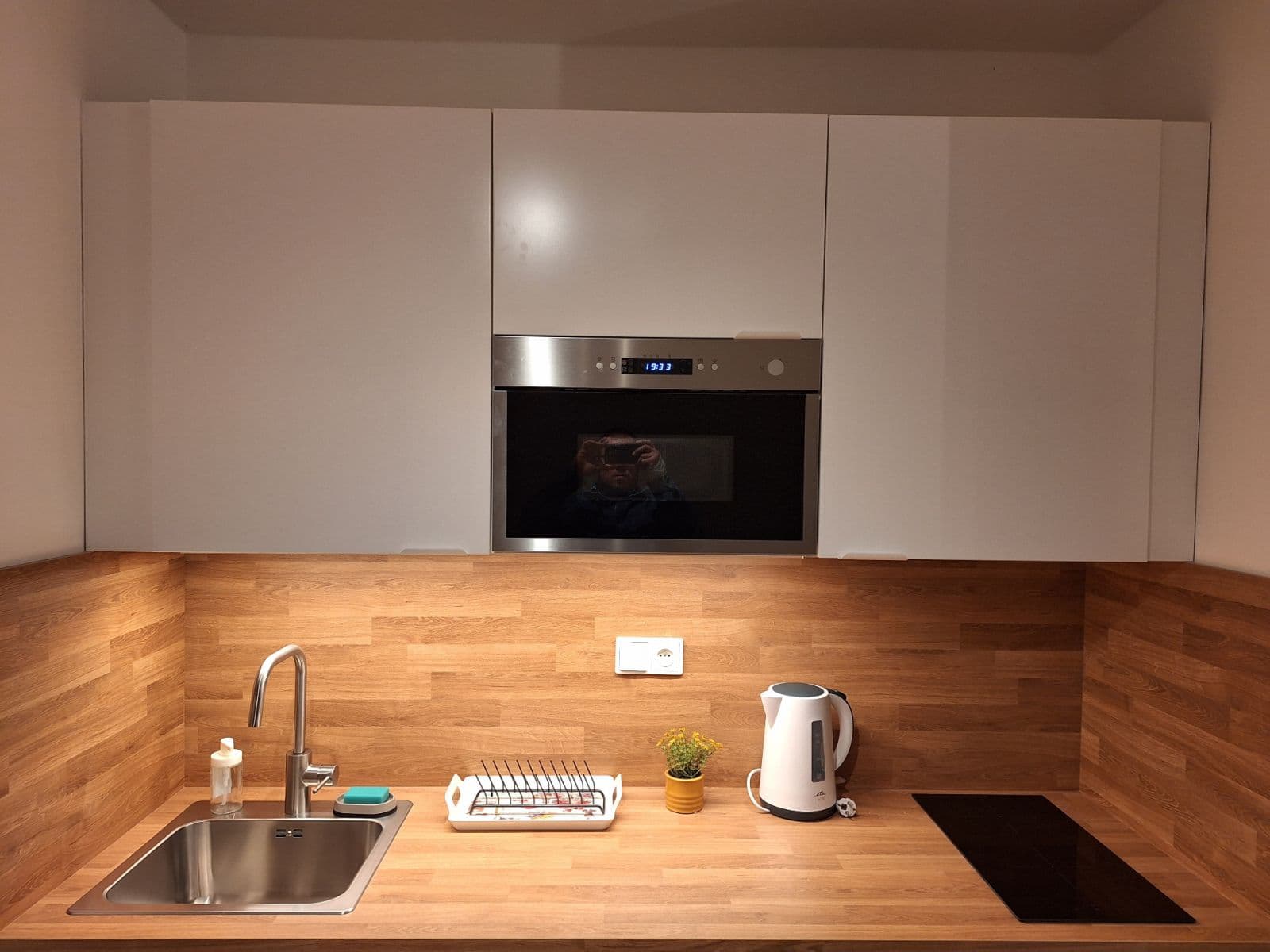 Pronájem bytu 1+kk 25 m², V Tůních, Praha, Praha Pronájem bytu 1+kk 25 m², V Tůních, Praha, Praha