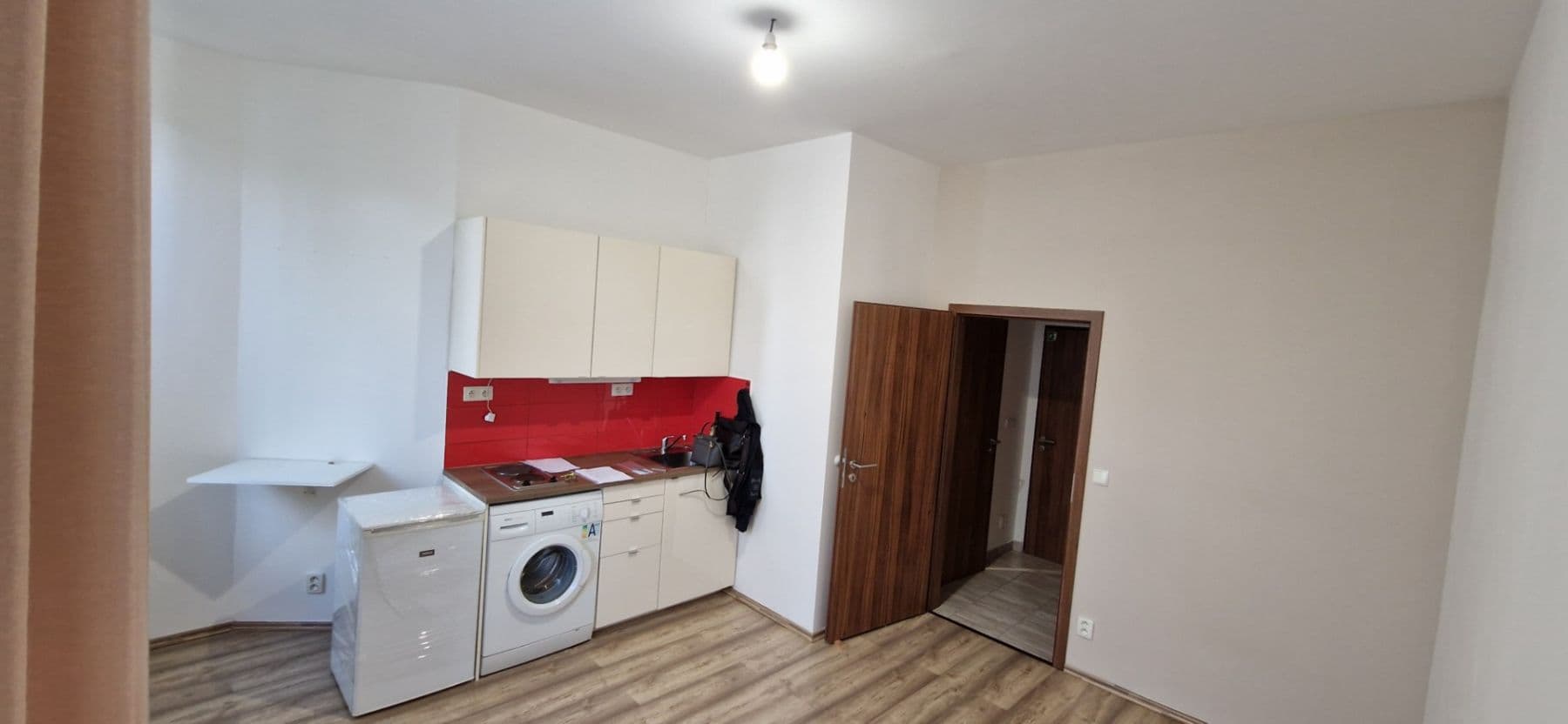 Pronájem bytu 1+kk 28 m², Čestmírova, Praha, Praha Pronájem bytu 1+kk 28 m², Čestmírova, Praha, Praha