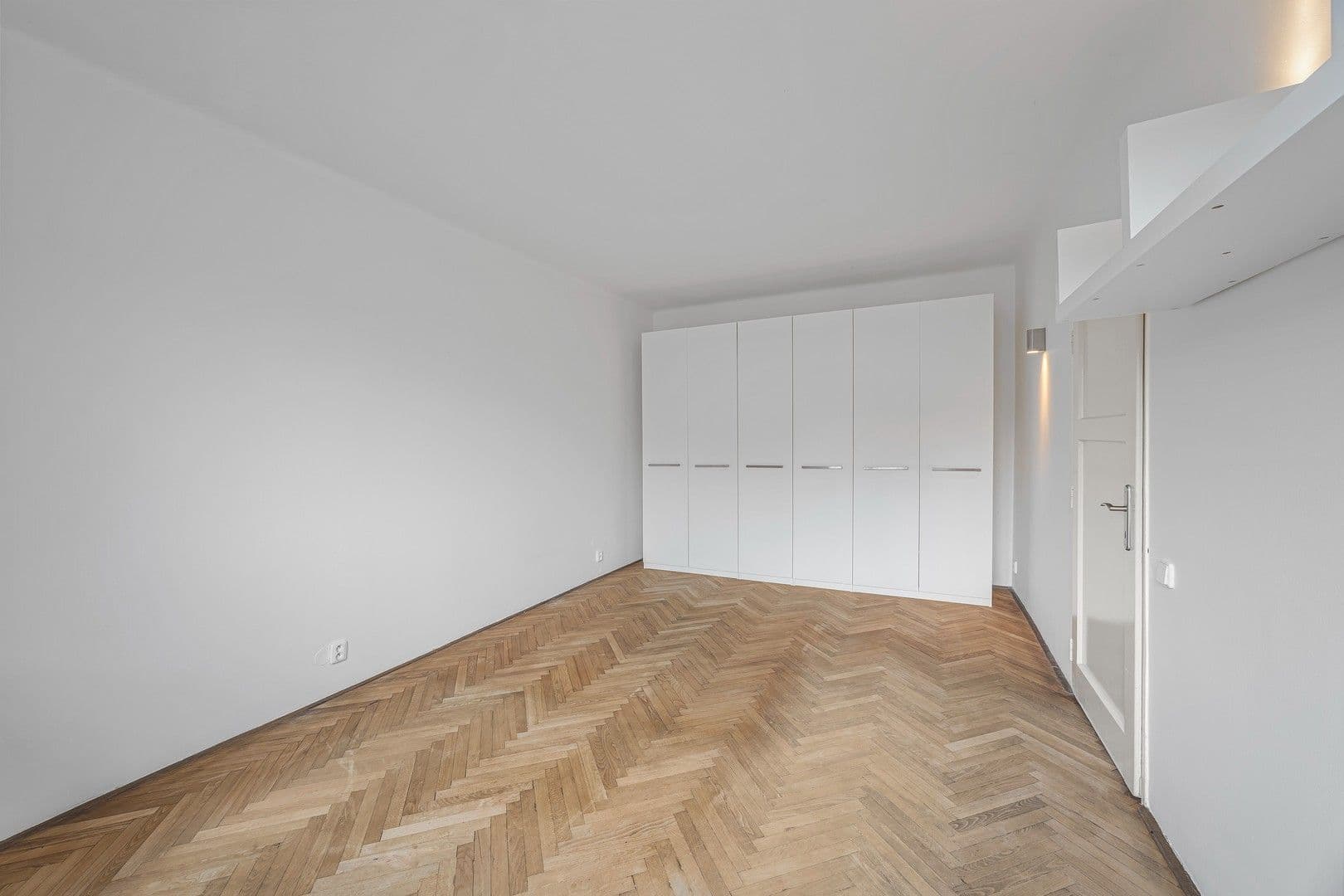 Pronájem bytu 2+1 70 m², Zelenky-Hajského, Praha, Praha Pronájem bytu 2+1 70 m², Zelenky-Hajského, Praha, Praha