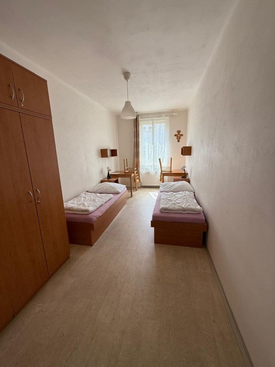 Pronájem bytu 300 m², Lublaňská, Praha, Praha Pronájem bytu 300 m², Lublaňská, Praha, Praha