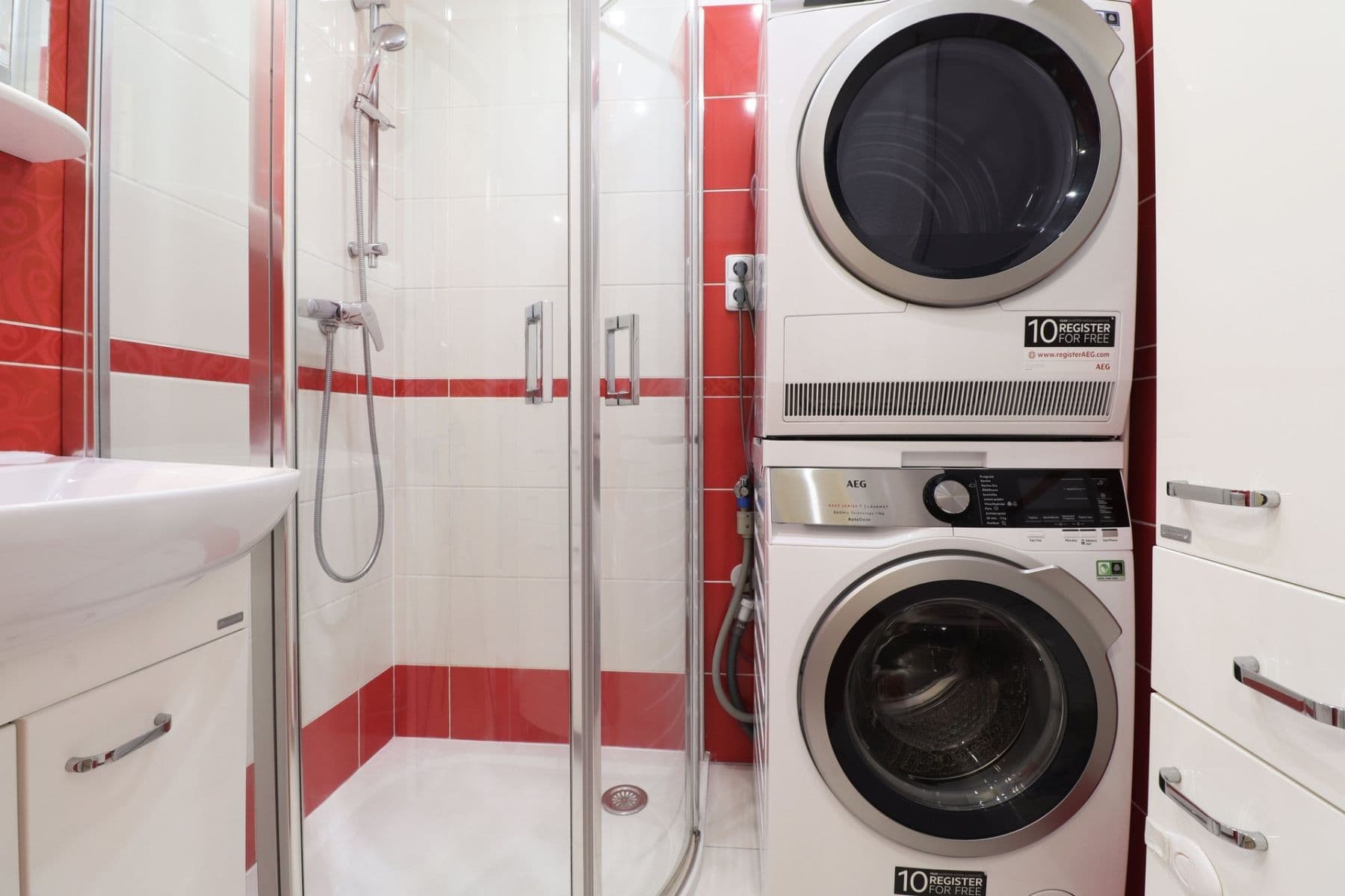 Pronájem bytu 2+1 55 m², Gutova, Praha, Praha Pronájem bytu 2+1 55 m², Gutova, Praha, Praha