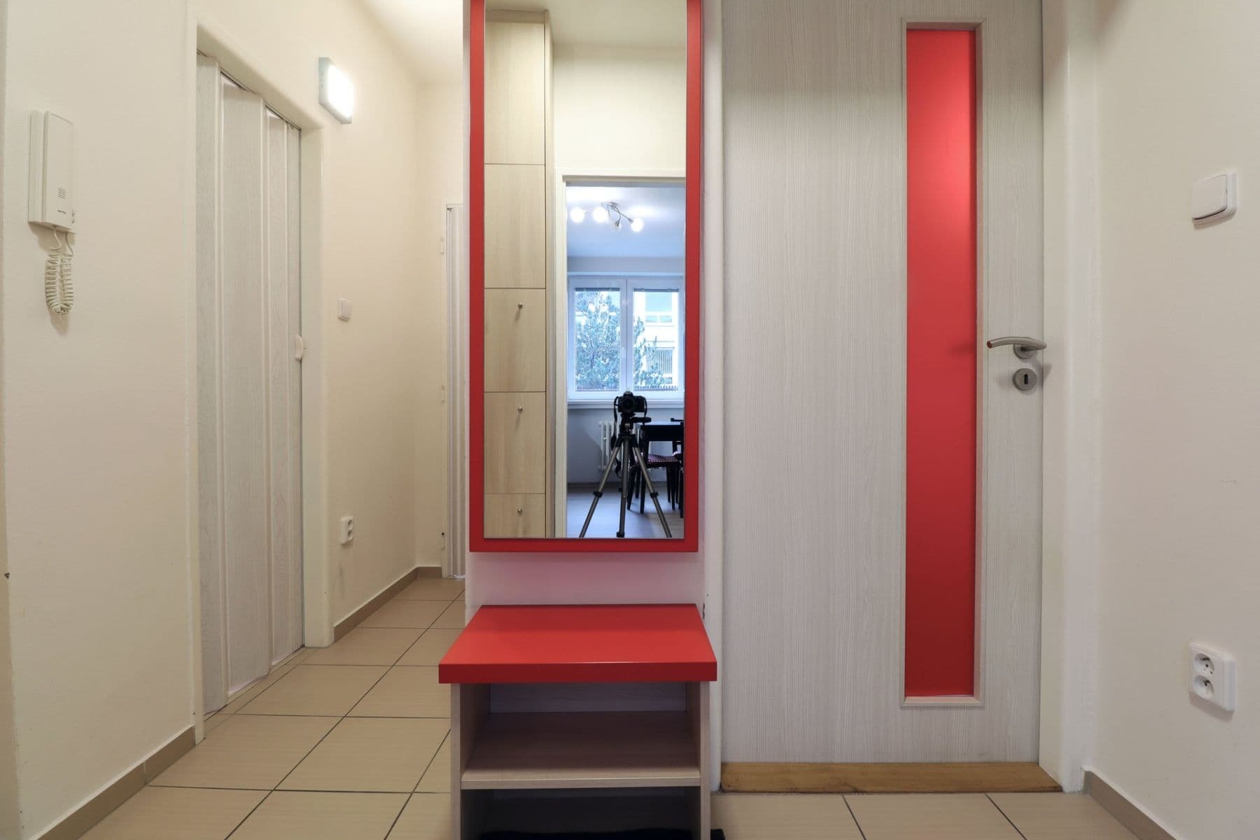 Pronájem bytu 2+1 55 m², Gutova, Praha, Praha Pronájem bytu 2+1 55 m², Gutova, Praha, Praha