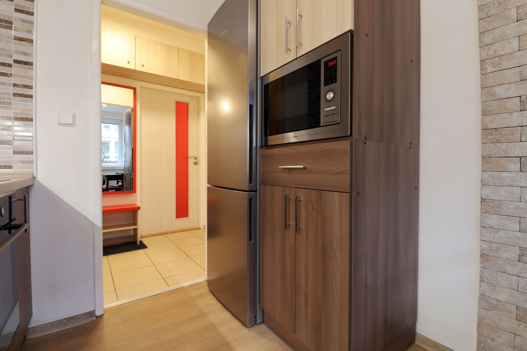 Pronájem bytu 2+1 55 m², Gutova, Praha, Praha Pronájem bytu 2+1 55 m², Gutova, Praha, Praha