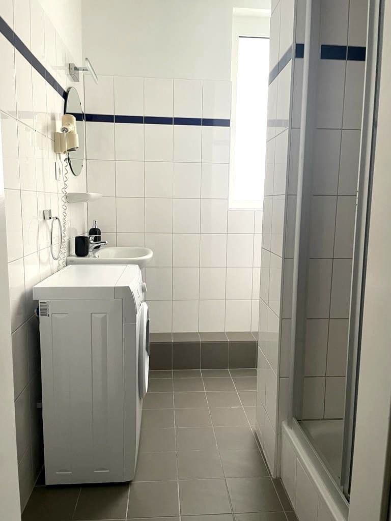 Pronájem bytu 1+kk 23 m², Děčínská, Praha, Praha Pronájem bytu 1+kk 23 m², Děčínská, Praha, Praha