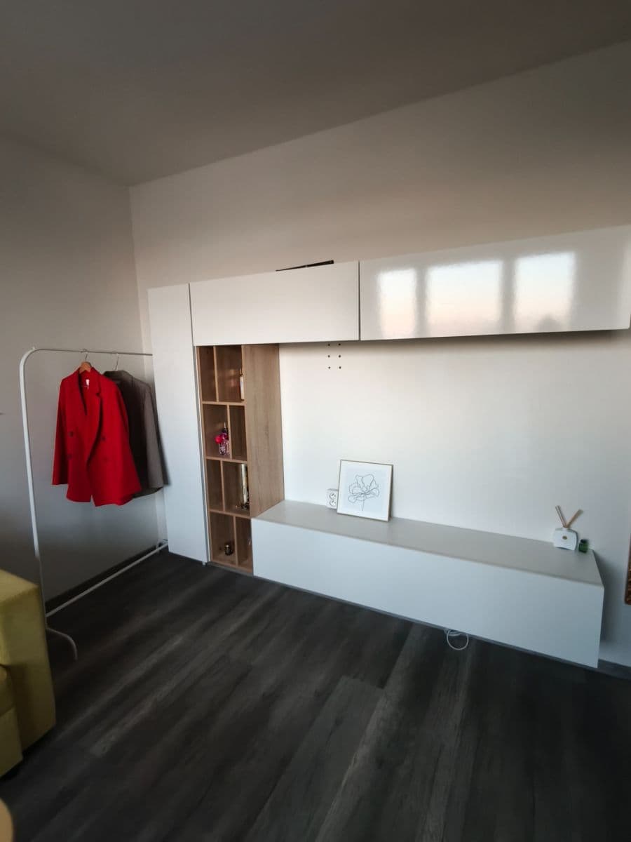 Pronájem bytu 1+kk 23 m², Děčínská, Praha, Praha Pronájem bytu 1+kk 23 m², Děčínská, Praha, Praha