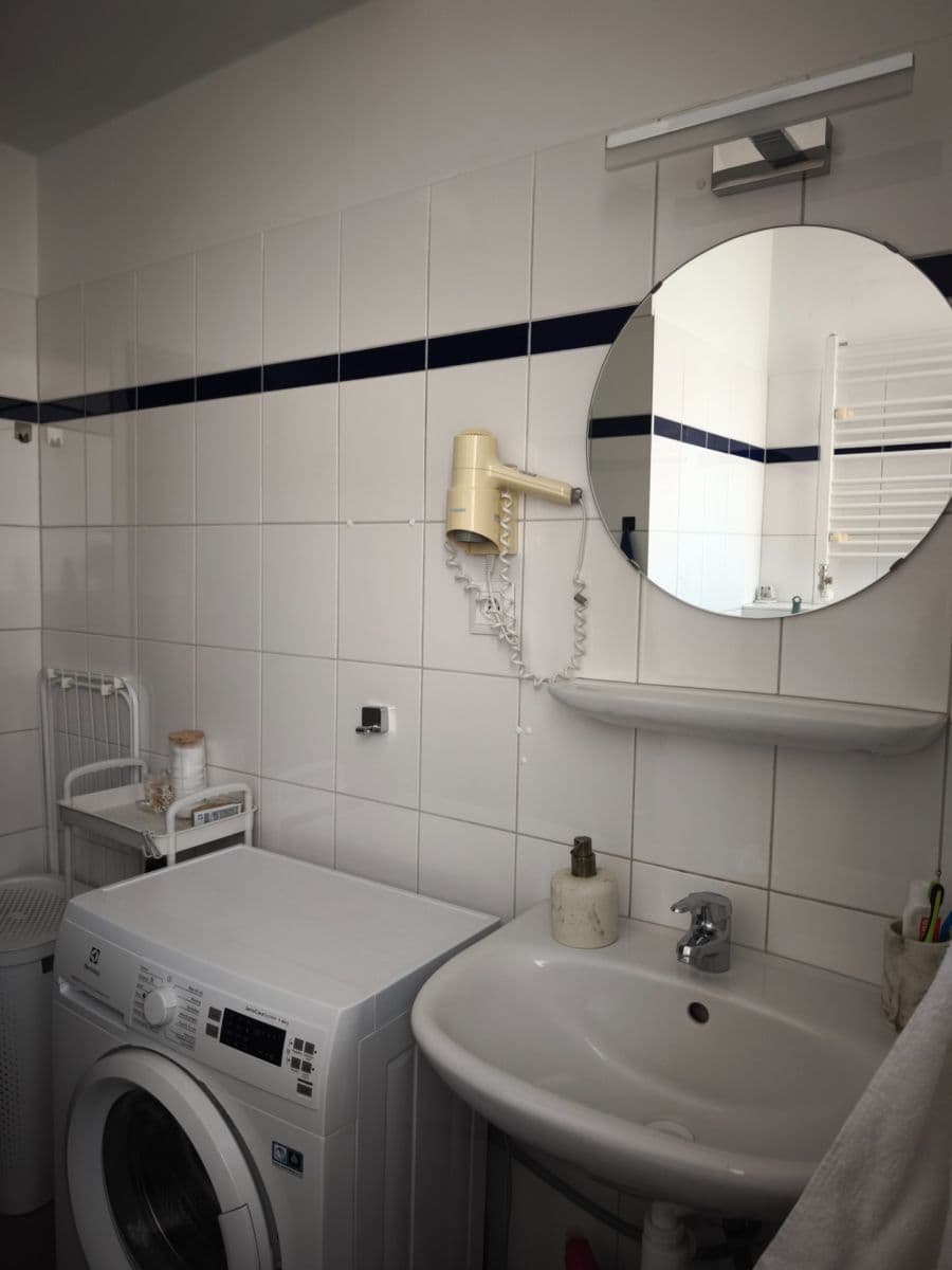 Pronájem bytu 1+kk 23 m², Děčínská, Praha, Praha Pronájem bytu 1+kk 23 m², Děčínská, Praha, Praha
