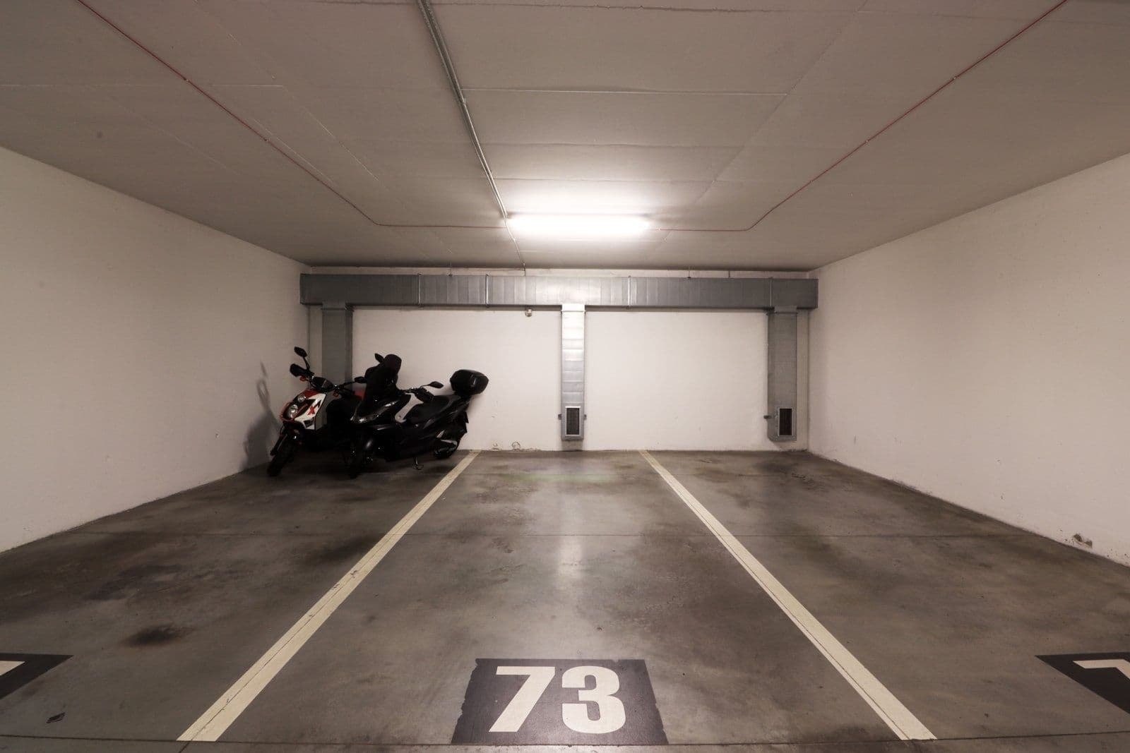 Pronájem bytu 1+kk 29 m², Velenovského, Praha, Praha Pronájem bytu 1+kk 29 m², Velenovského, Praha, Praha