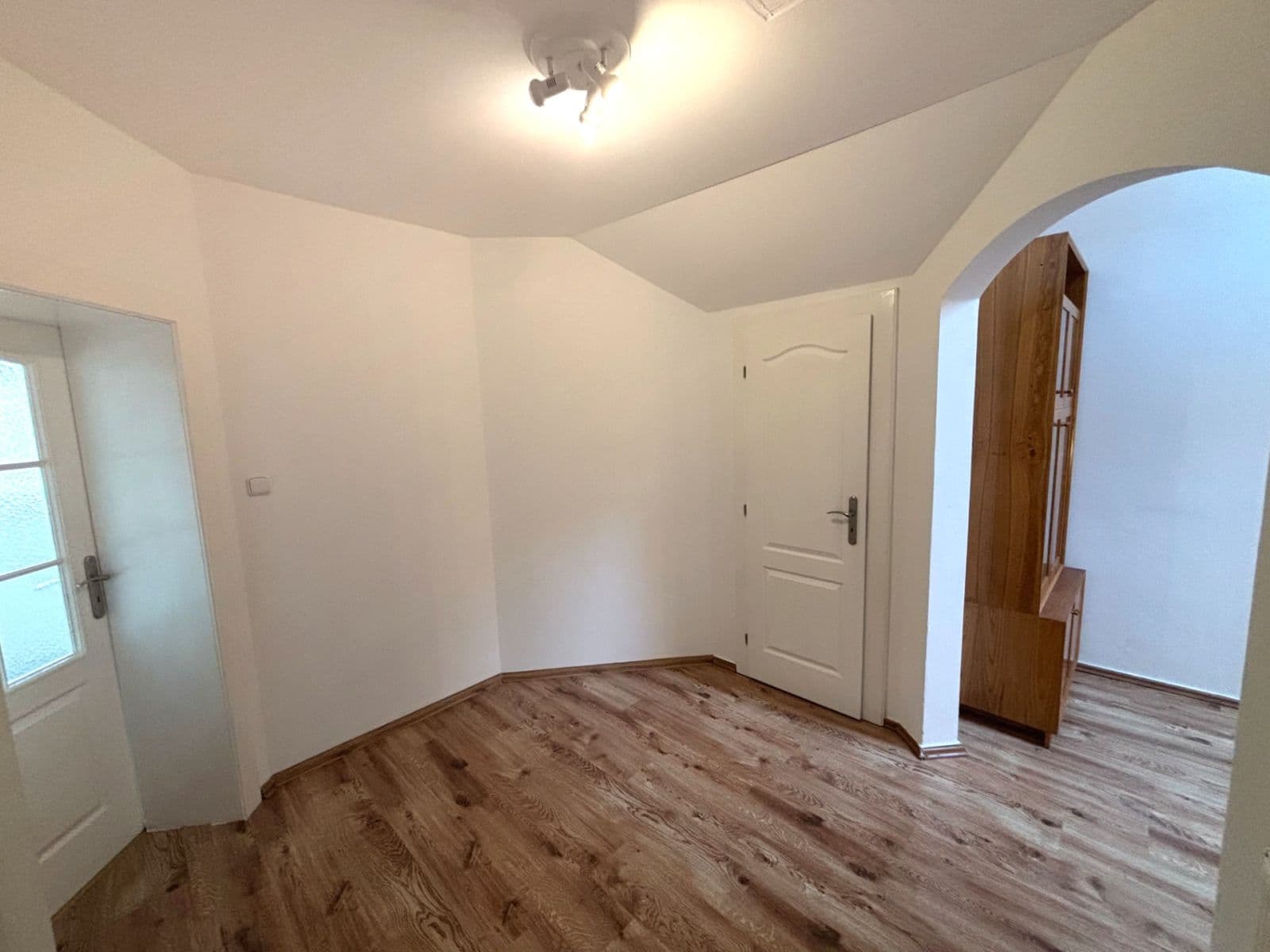 Prodej domu 347 m², pozemek 980 m², Ke Statenicím, Tuchoměřice, Středočeský kraj Prodej domu 347 m², pozemek 980 m², Ke Statenicím, Tuchoměřice, Středočeský kraj
