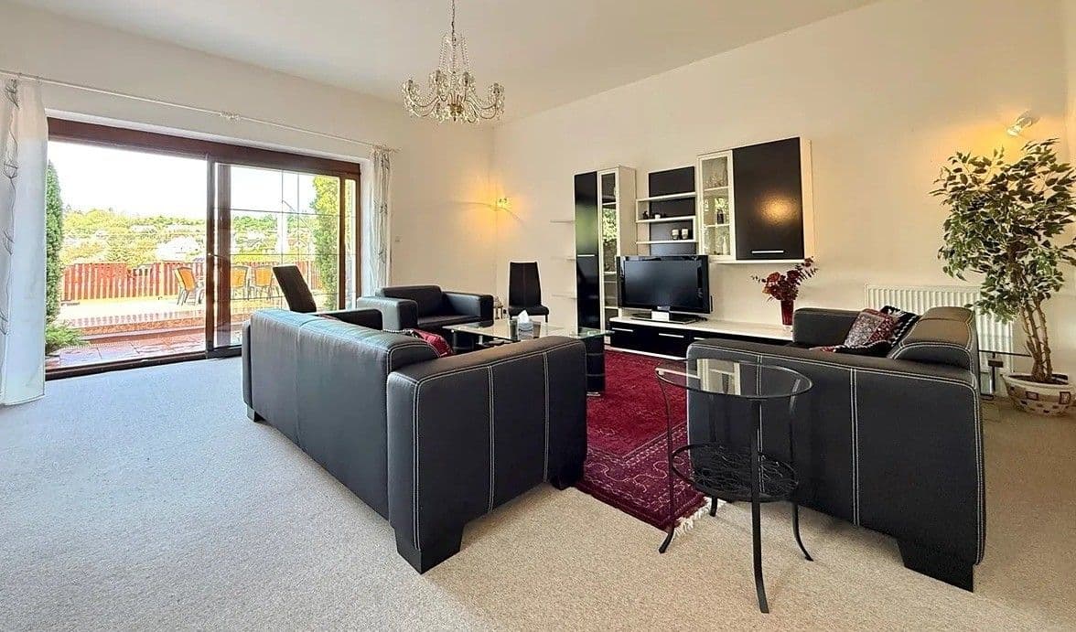 Prodej domu 347 m², pozemek 980 m², Ke Statenicím, Tuchoměřice, Středočeský kraj Prodej domu 347 m², pozemek 980 m², Ke Statenicím, Tuchoměřice, Středočeský kraj