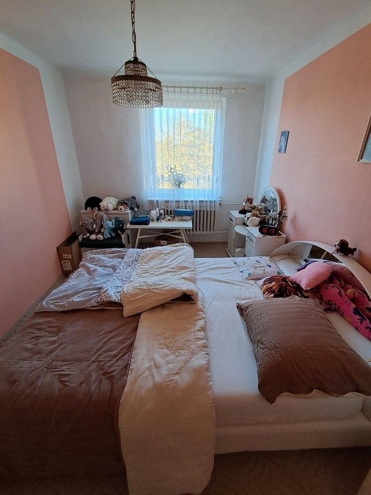 Prodej bytu 3+1 75 m², Pražského povstání, Benešov, Středočeský kraj Prodej bytu 3+1 75 m², Pražského povstání, Benešov, Středočeský kraj