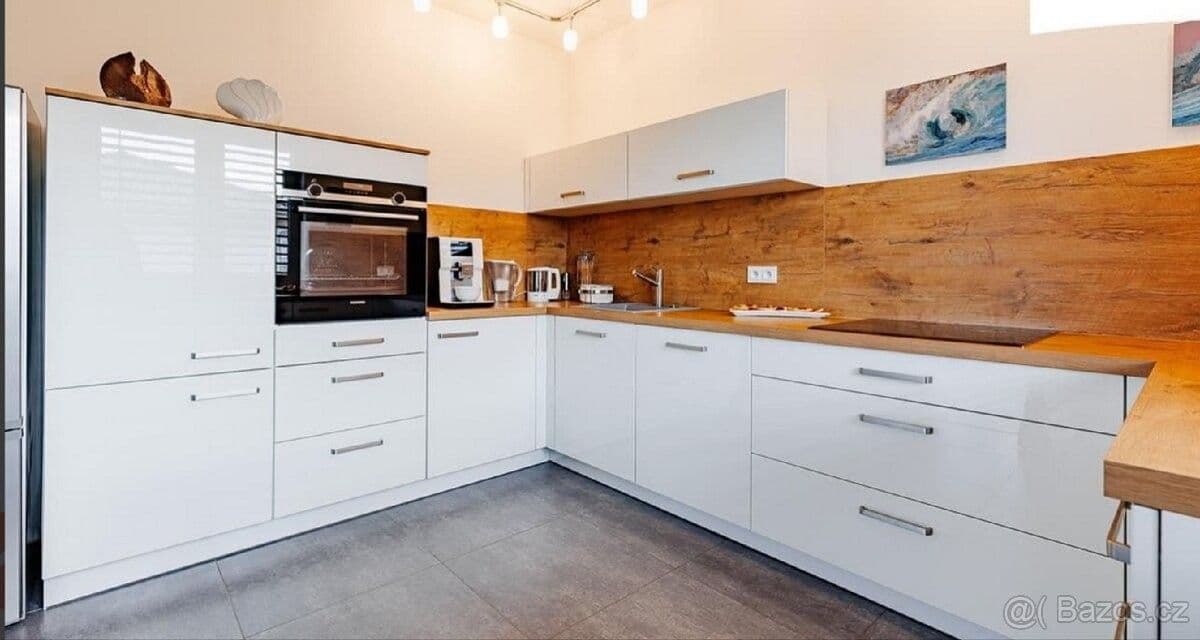 Pronájem domu 125 m², pozemek 1.193 m², Vrbovec, Jihomoravský kraj Pronájem domu 125 m², pozemek 1.193 m², Vrbovec, Jihomoravský kraj