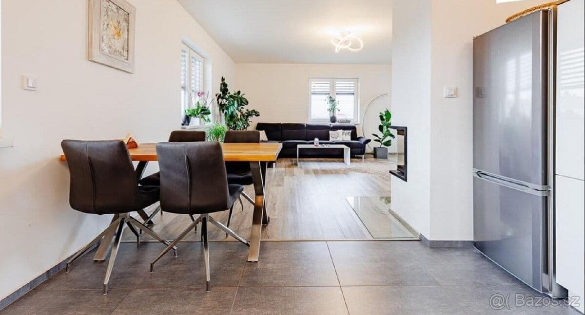 Pronájem domu 125 m², pozemek 1.193 m², Vrbovec, Jihomoravský kraj Pronájem domu 125 m², pozemek 1.193 m², Vrbovec, Jihomoravský kraj