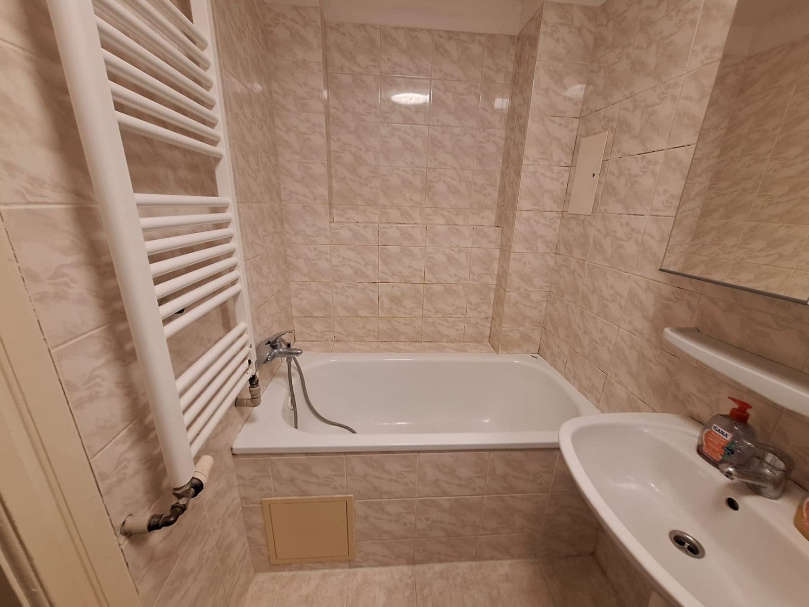 Pronájem bytu 3+kk 89 m², Korunní, Praha, Praha Pronájem bytu 3+kk 89 m², Korunní, Praha, Praha