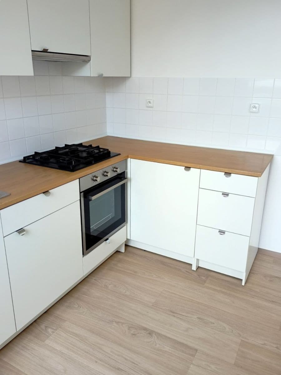 Pronájem bytu 2+1 44 m², Na Pastvisku, Opava, Moravskoslezský kraj Pronájem bytu 2+1 44 m², Na Pastvisku, Opava, Moravskoslezský kraj