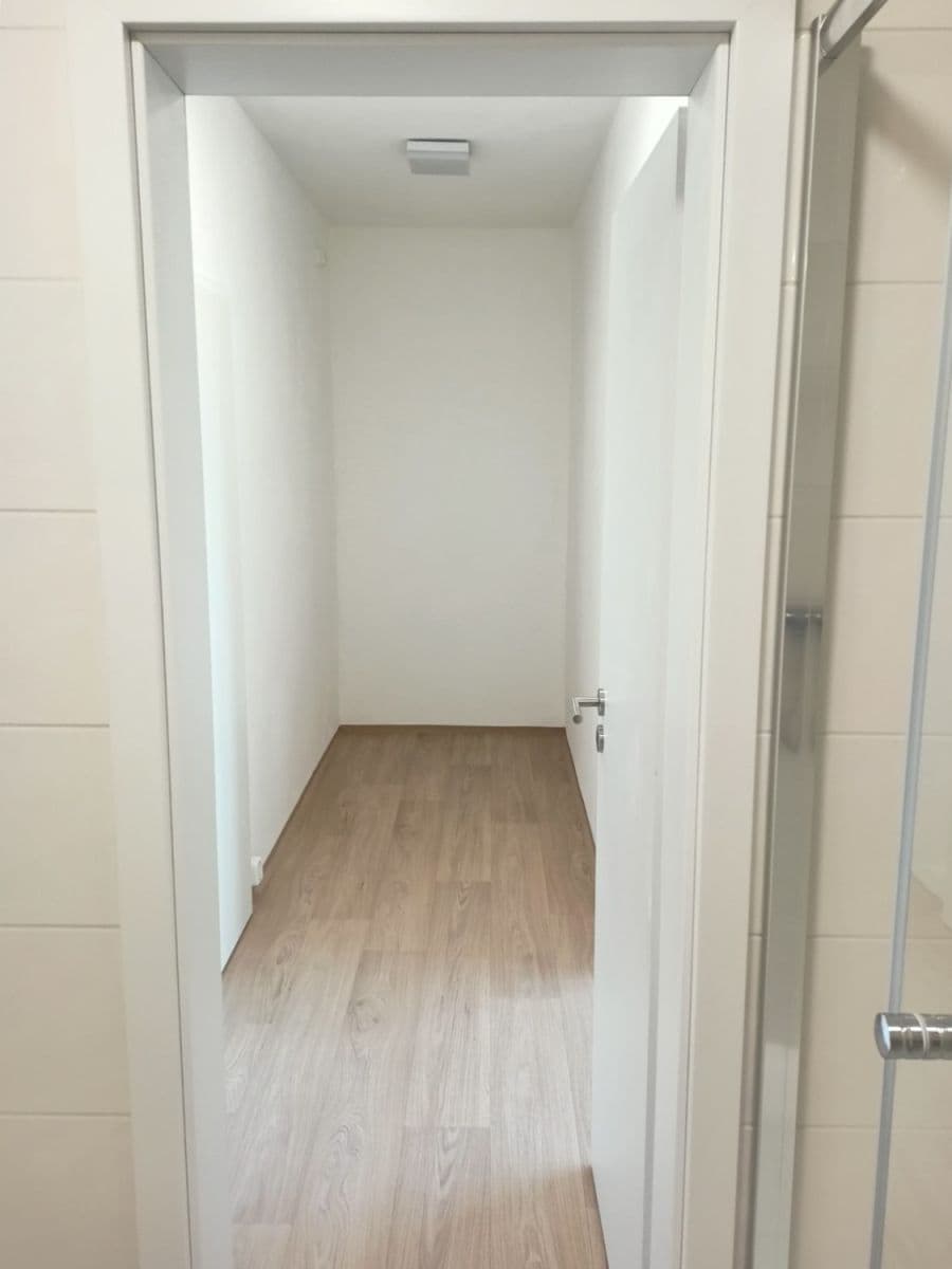 Pronájem bytu 2+1 44 m², Na Pastvisku, Opava, Moravskoslezský kraj Pronájem bytu 2+1 44 m², Na Pastvisku, Opava, Moravskoslezský kraj