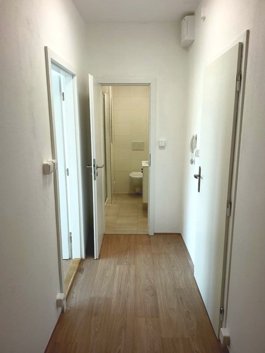 Pronájem bytu 2+1 44 m², Na Pastvisku, Opava, Moravskoslezský kraj Pronájem bytu 2+1 44 m², Na Pastvisku, Opava, Moravskoslezský kraj