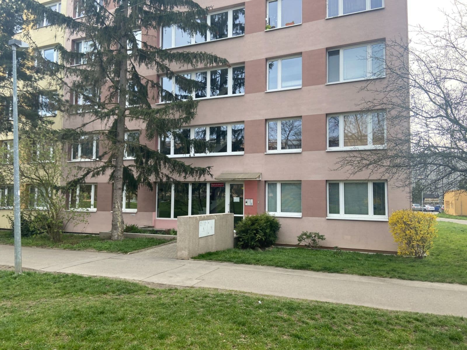 Prodej bytu 3+1 60 m², Kaplická, Praha, Praha Prodej bytu 3+1 60 m², Kaplická, Praha, Praha