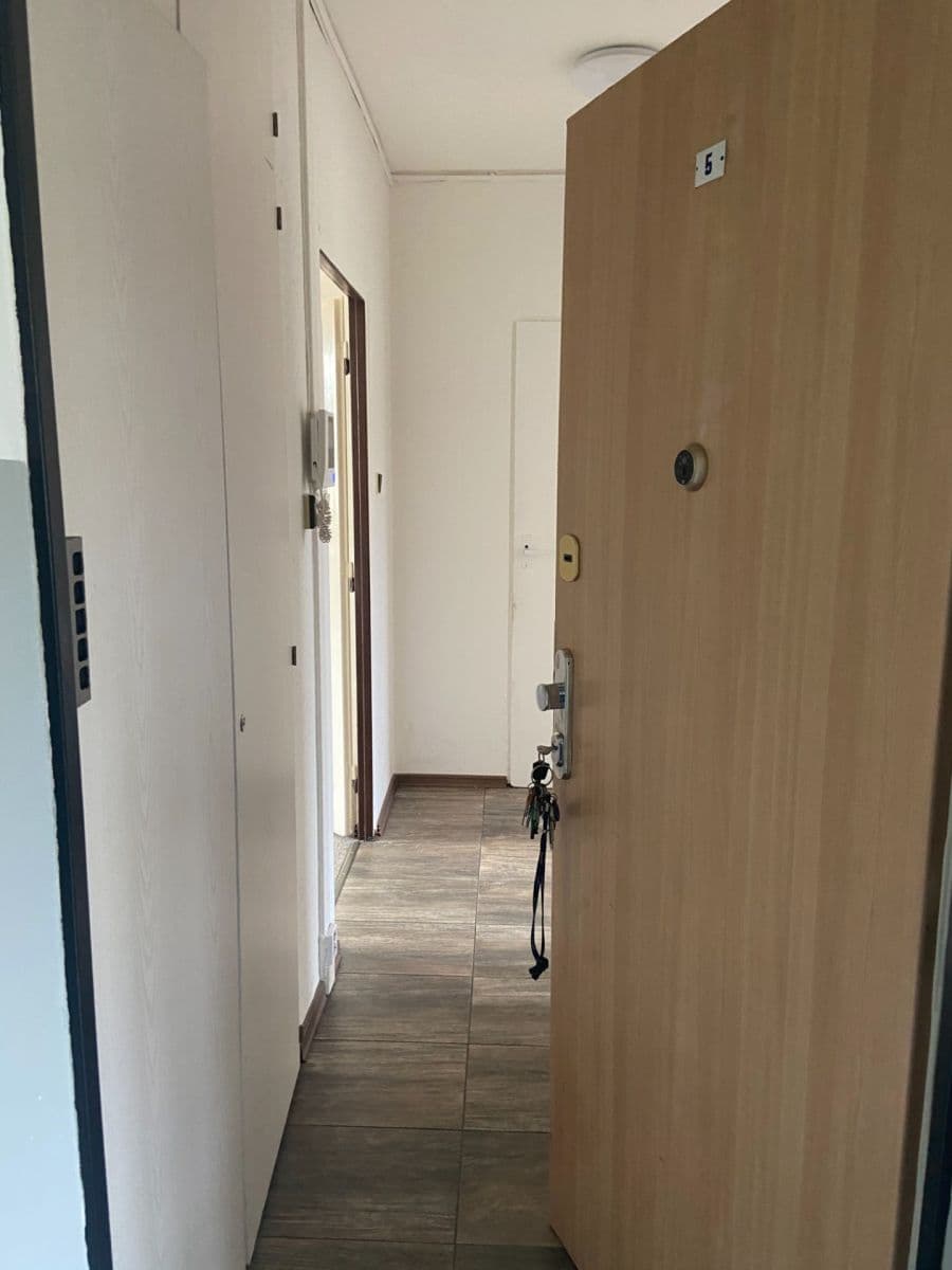 Prodej bytu 3+1 60 m², Kaplická, Praha, Praha Prodej bytu 3+1 60 m², Kaplická, Praha, Praha