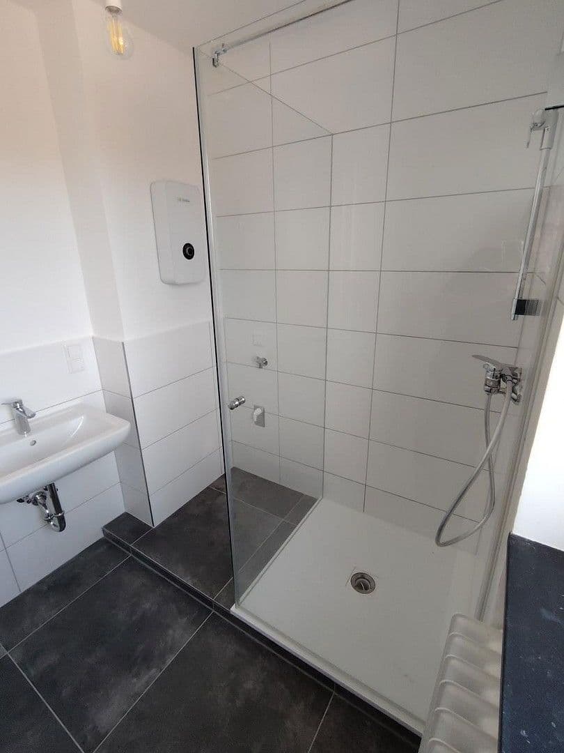 Pronájem bytu 3+1 52 m², Görlitzer Str. 2, Lauf an der Pegnitz, Bavorsko Pronájem bytu 3+1 52 m², Görlitzer Str. 2, Lauf an der Pegnitz, Bavorsko