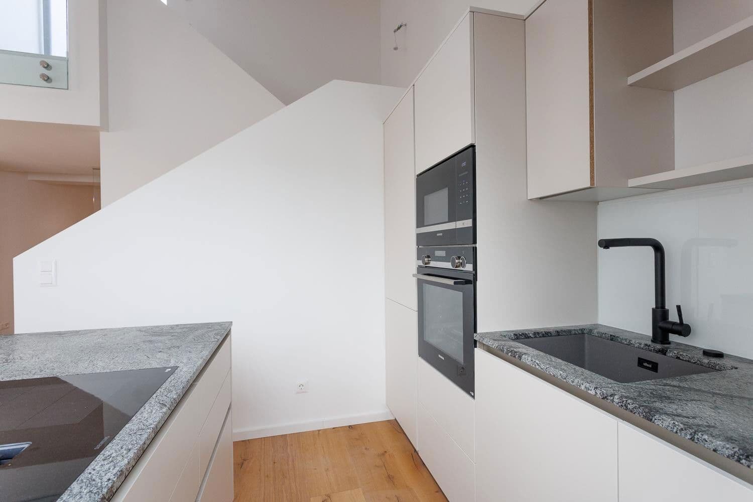 Pronájem bytu 3+1 115 m², Bräuhausgasse 8, Wien, Wien Pronájem bytu 3+1 115 m², Bräuhausgasse 8, Wien, Wien