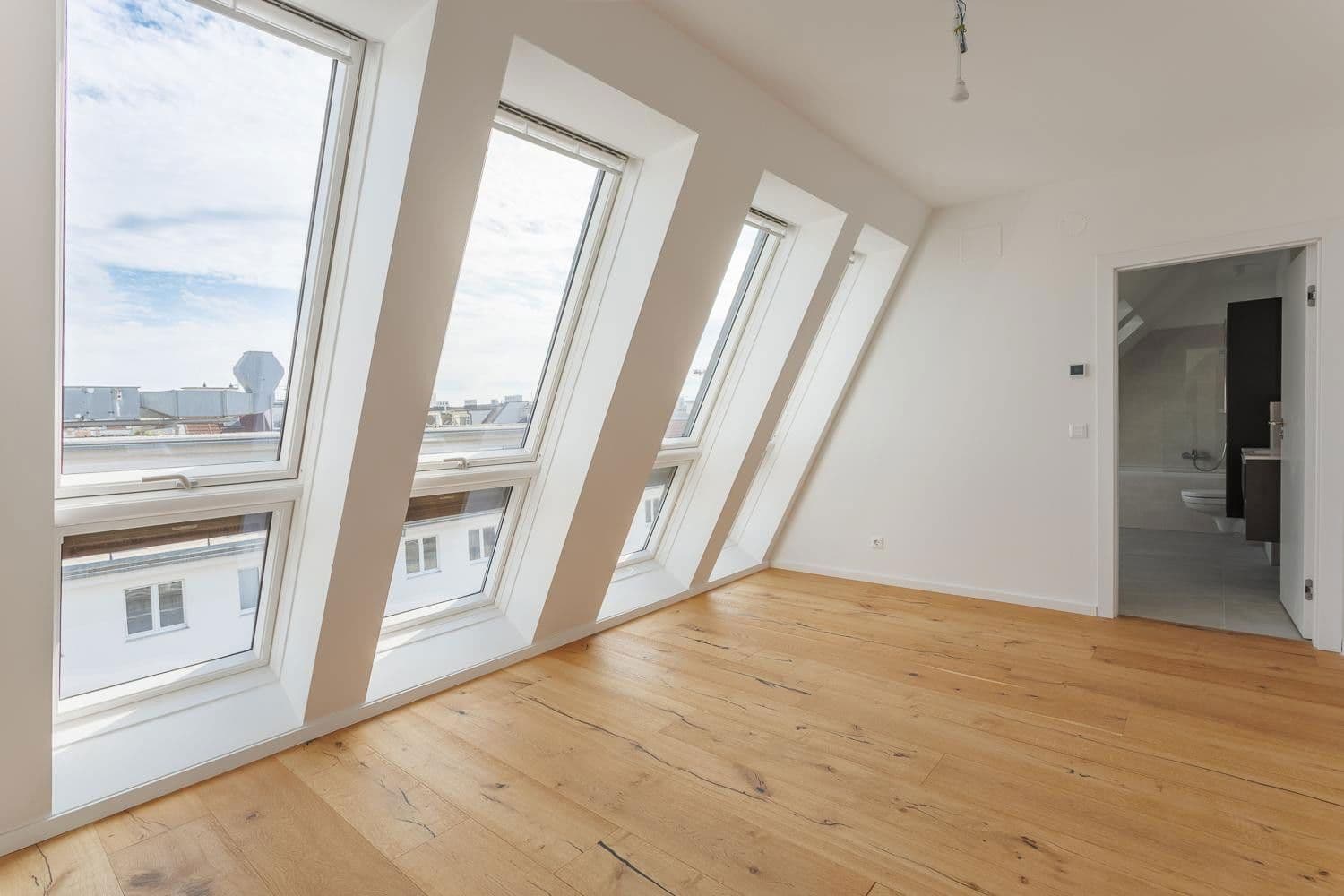 Pronájem bytu 3+1 115 m², Bräuhausgasse 8, Wien, Wien Pronájem bytu 3+1 115 m², Bräuhausgasse 8, Wien, Wien