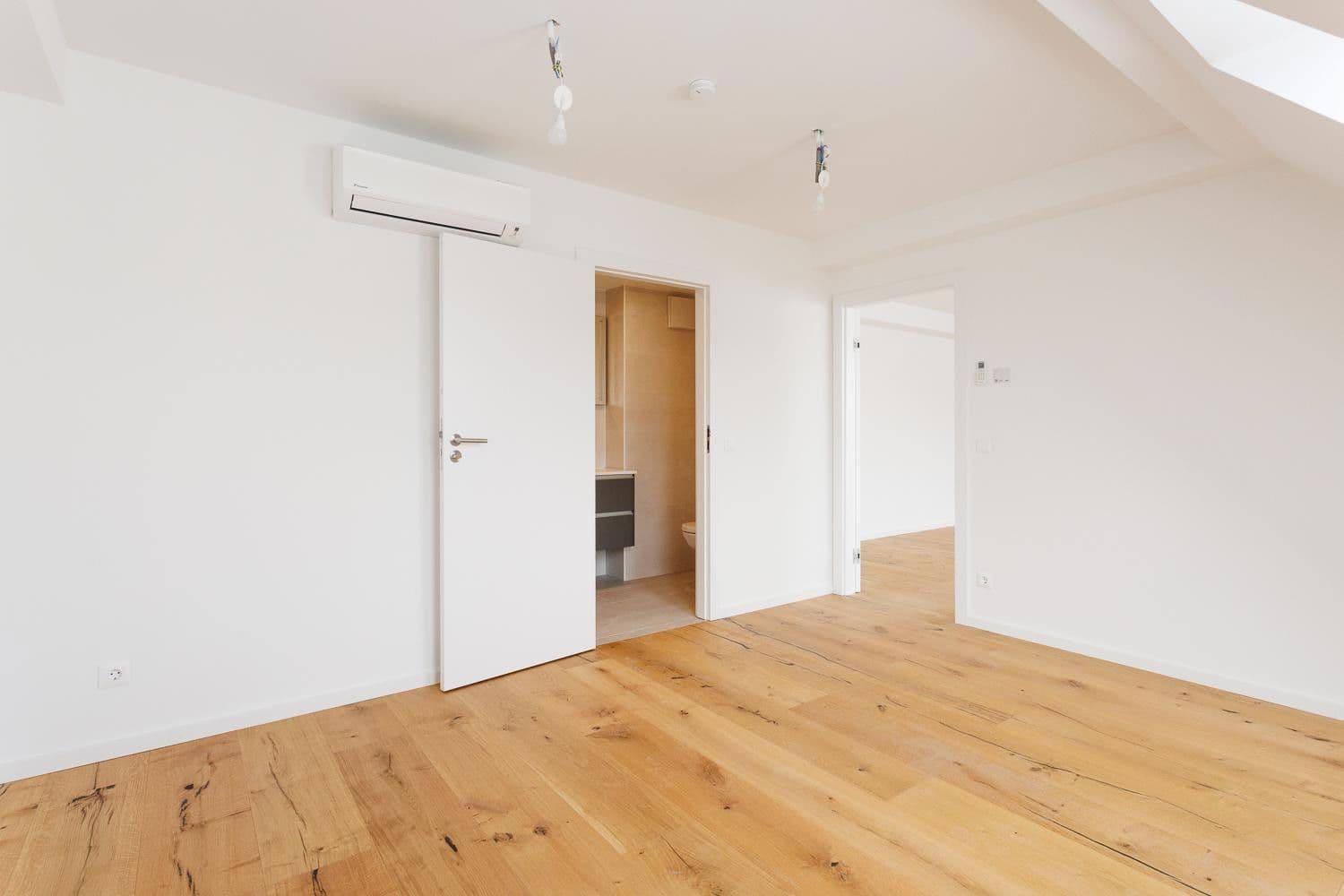 Pronájem bytu 3+1 115 m², Bräuhausgasse 8, Wien, Wien Pronájem bytu 3+1 115 m², Bräuhausgasse 8, Wien, Wien