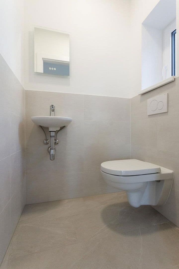 Pronájem bytu 3+1 115 m², Bräuhausgasse 8, Wien, Wien Pronájem bytu 3+1 115 m², Bräuhausgasse 8, Wien, Wien