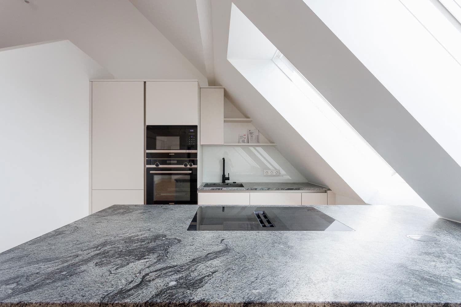 Pronájem bytu 3+1 115 m², Bräuhausgasse 8, Wien, Wien Pronájem bytu 3+1 115 m², Bräuhausgasse 8, Wien, Wien