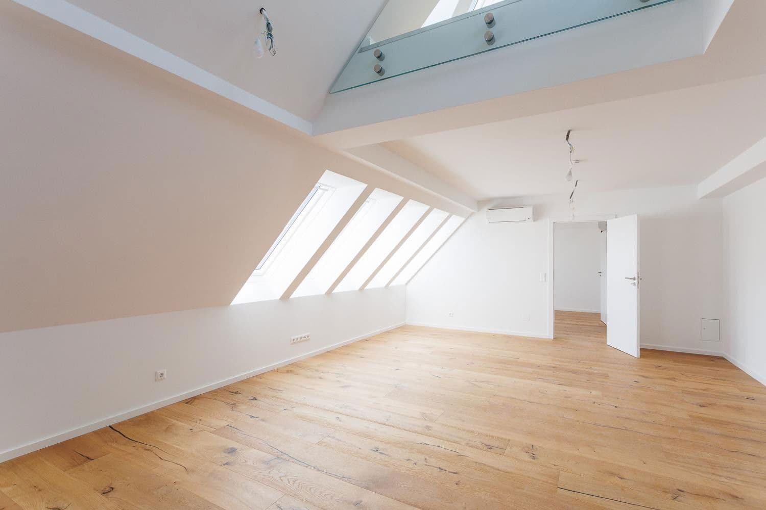 Pronájem bytu 3+1 115 m², Bräuhausgasse 8, Wien, Wien Pronájem bytu 3+1 115 m², Bräuhausgasse 8, Wien, Wien