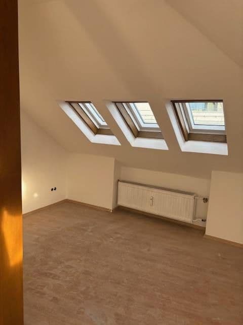 Pronájem bytu 7+1 121 m², München, Bavorsko Pronájem bytu 7+1 121 m², München, Bavorsko