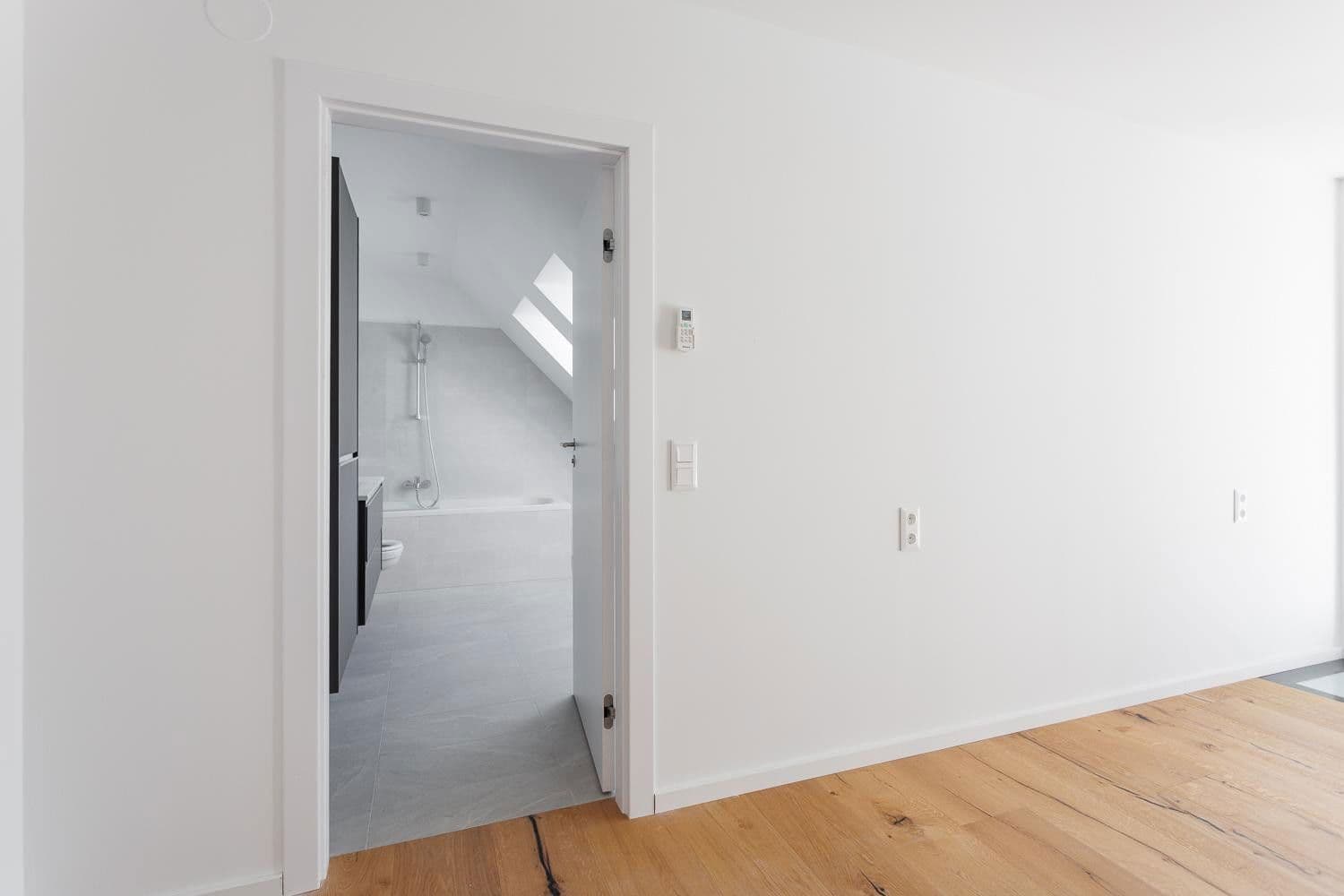 Pronájem bytu 2+1 71 m², Bräuhausgasse 8, Wien, Wien Pronájem bytu 2+1 71 m², Bräuhausgasse 8, Wien, Wien