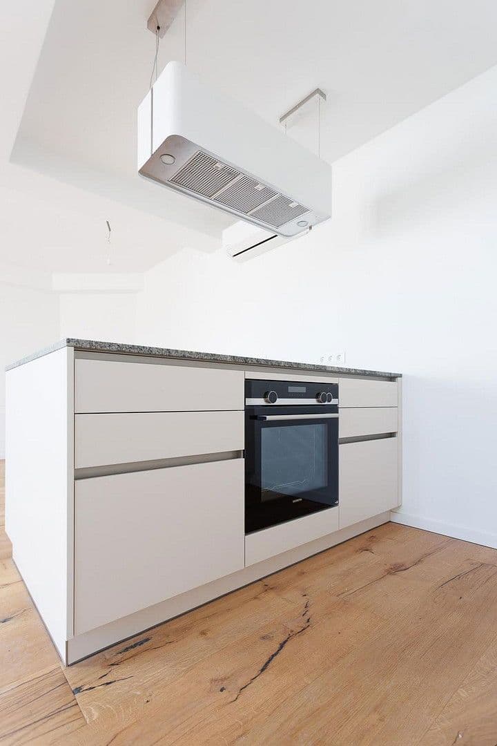 Pronájem bytu 2+1 71 m², Bräuhausgasse 8, Wien, Wien Pronájem bytu 2+1 71 m², Bräuhausgasse 8, Wien, Wien