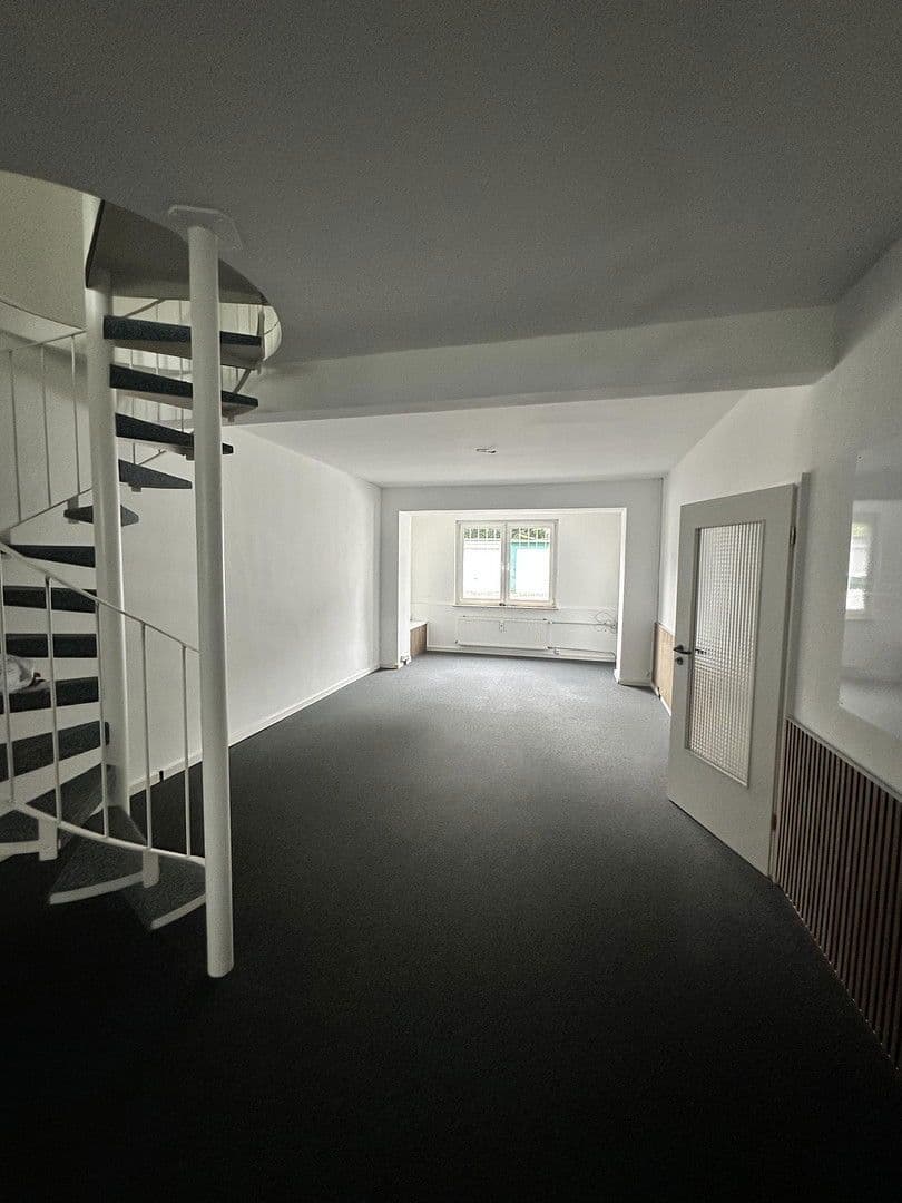 Prodej bytu 203 m², Aachener Straße 450, Köln, Severní Porýní-Vestfálsko Prodej bytu 203 m², Aachener Straße 450, Köln, Severní Porýní-Vestfálsko