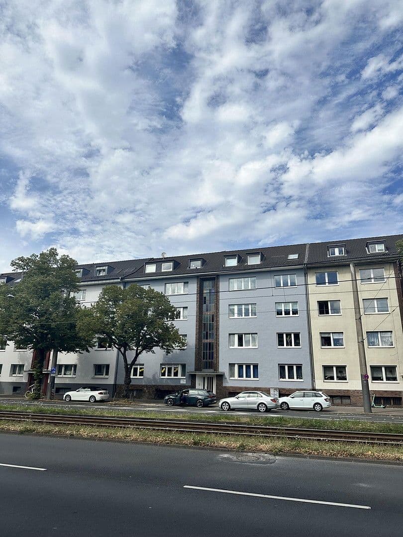 Prodej bytu 203 m², Aachener Straße 450, Köln, Severní Porýní-Vestfálsko Prodej bytu 203 m², Aachener Straße 450, Köln, Severní Porýní-Vestfálsko