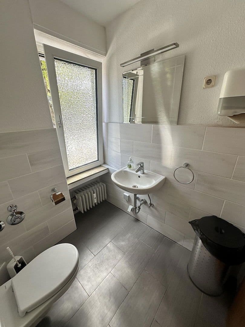 Prodej bytu 203 m², Aachener Straße 450, Köln, Severní Porýní-Vestfálsko Prodej bytu 203 m², Aachener Straße 450, Köln, Severní Porýní-Vestfálsko