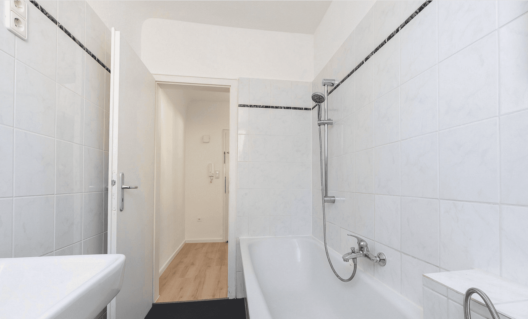 Prodej bytu 1+kk 37 m², Köln, Severní Porýní-Vestfálsko Prodej bytu 1+kk 37 m², Köln, Severní Porýní-Vestfálsko