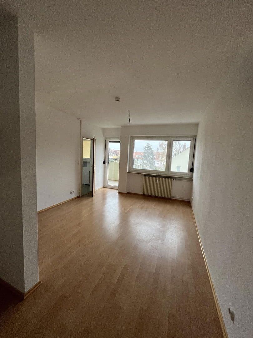 Pronájem bytu 1+1 30 m², Zollnerstraße 82a, Bamberg, Bavorsko Pronájem bytu 1+1 30 m², Zollnerstraße 82a, Bamberg, Bavorsko