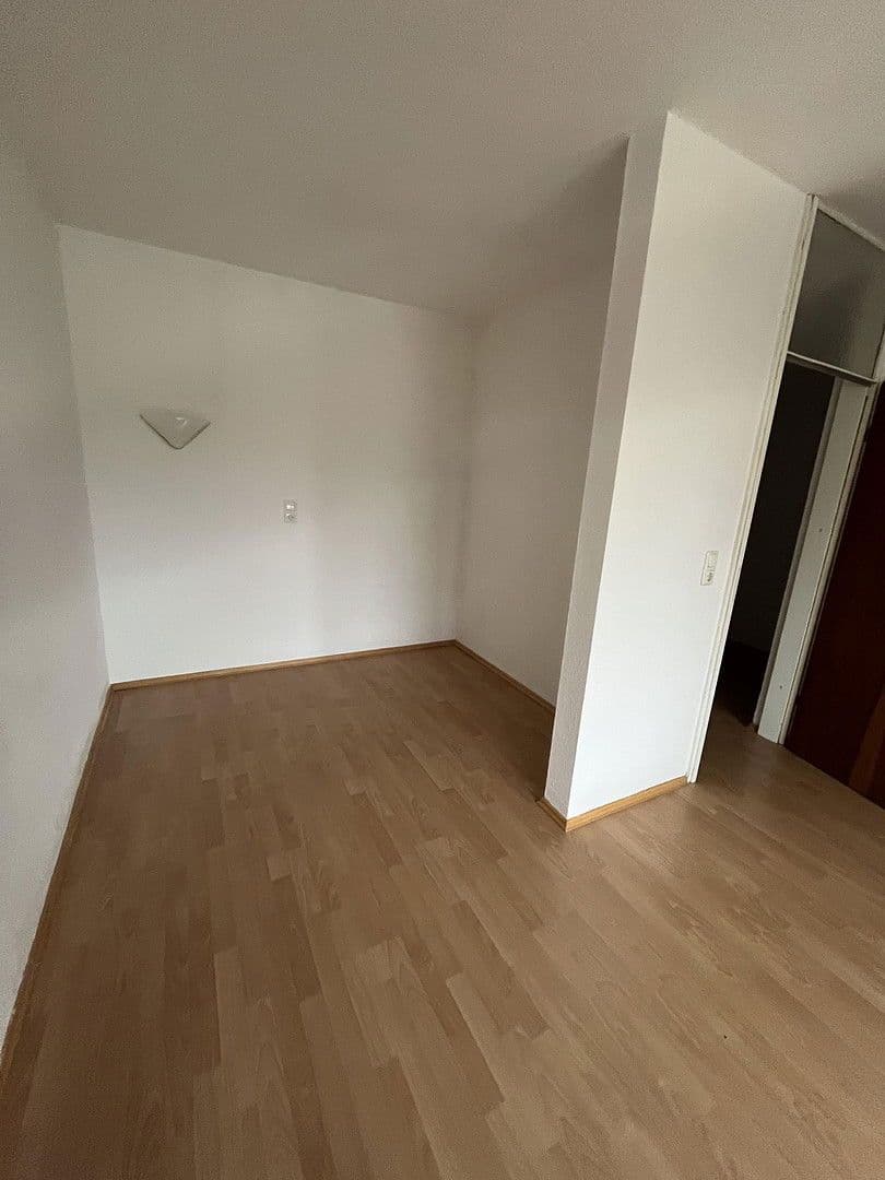 Pronájem bytu 1+1 30 m², Zollnerstraße 82a, Bamberg, Bavorsko Pronájem bytu 1+1 30 m², Zollnerstraße 82a, Bamberg, Bavorsko