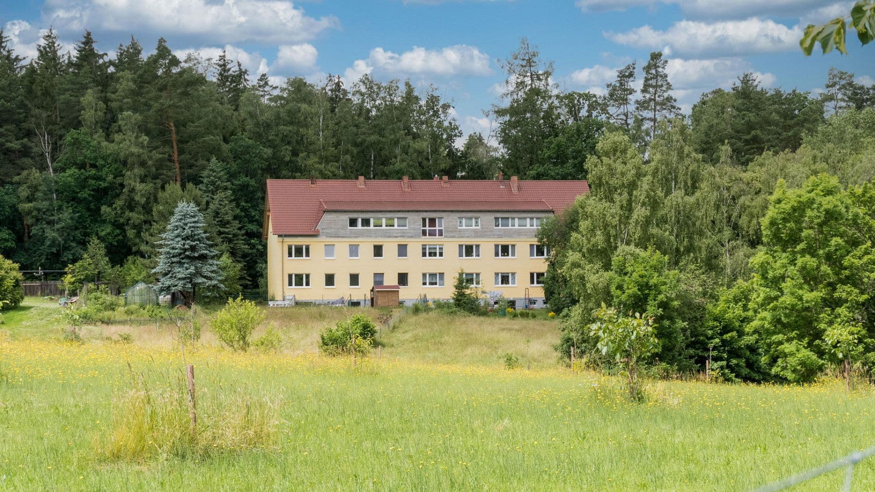 Pronájem bytu 2+1 56 m², Waldstraße 1, Kranichfeld, Durynsko Pronájem bytu 2+1 56 m², Waldstraße 1, Kranichfeld, Durynsko