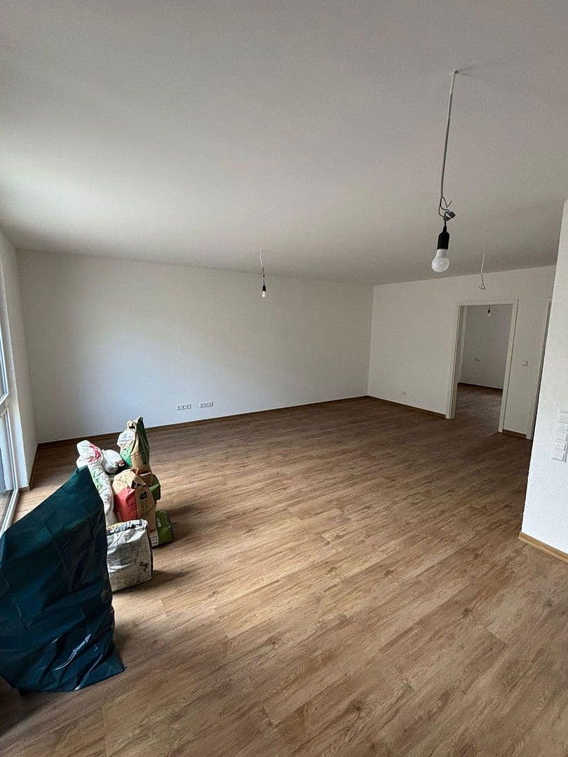 Pronájem bytu 2+1 66 m², Massenbachhausen, Bádensko-Württembersko Pronájem bytu 2+1 66 m², Massenbachhausen, Bádensko-Württembersko