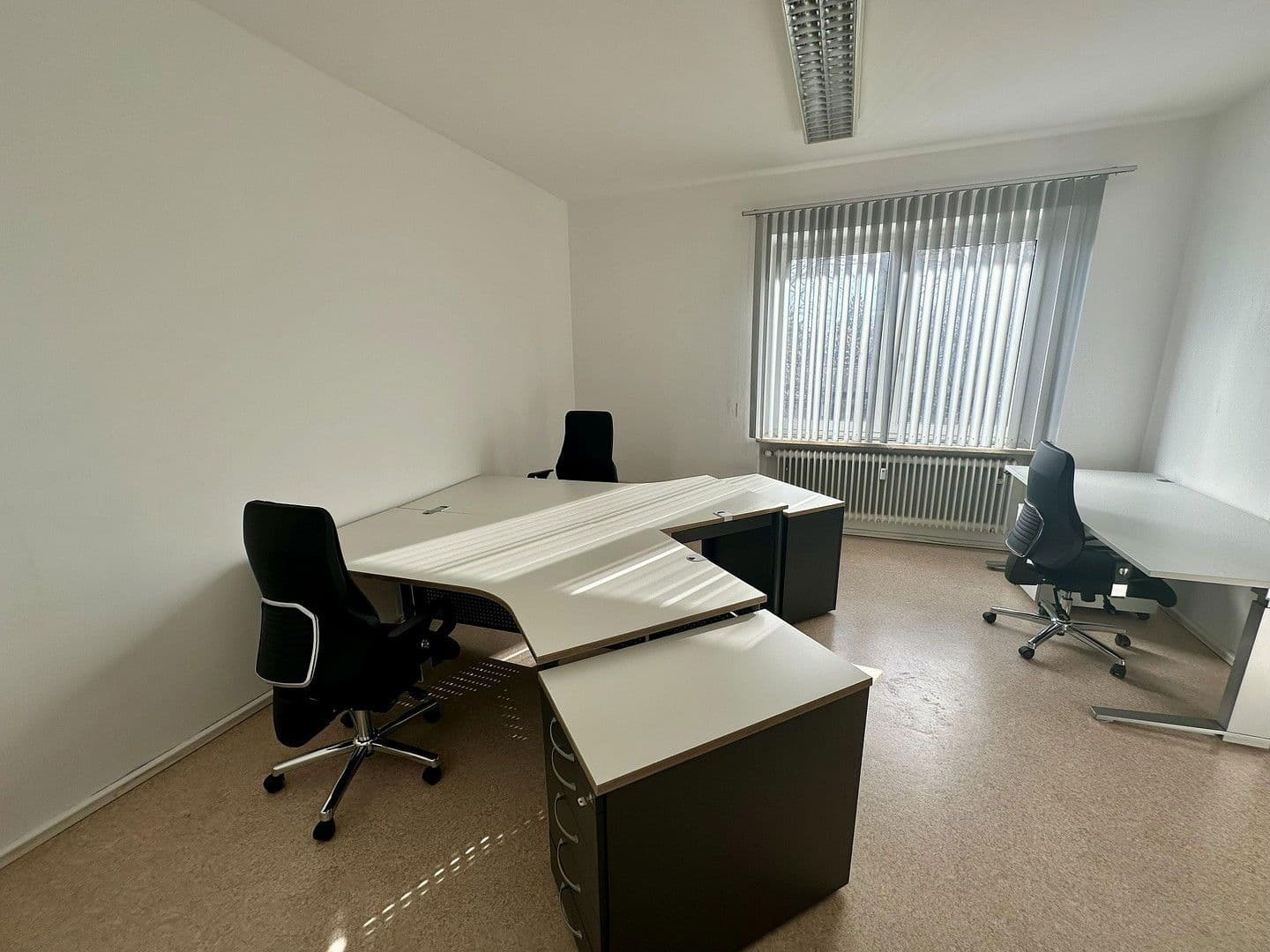 Pronájem kanceláře 120 m², Bahnhofstraße 21, Penzberg, Bavorsko Pronájem kanceláře 120 m², Bahnhofstraße 21, Penzberg, Bavorsko