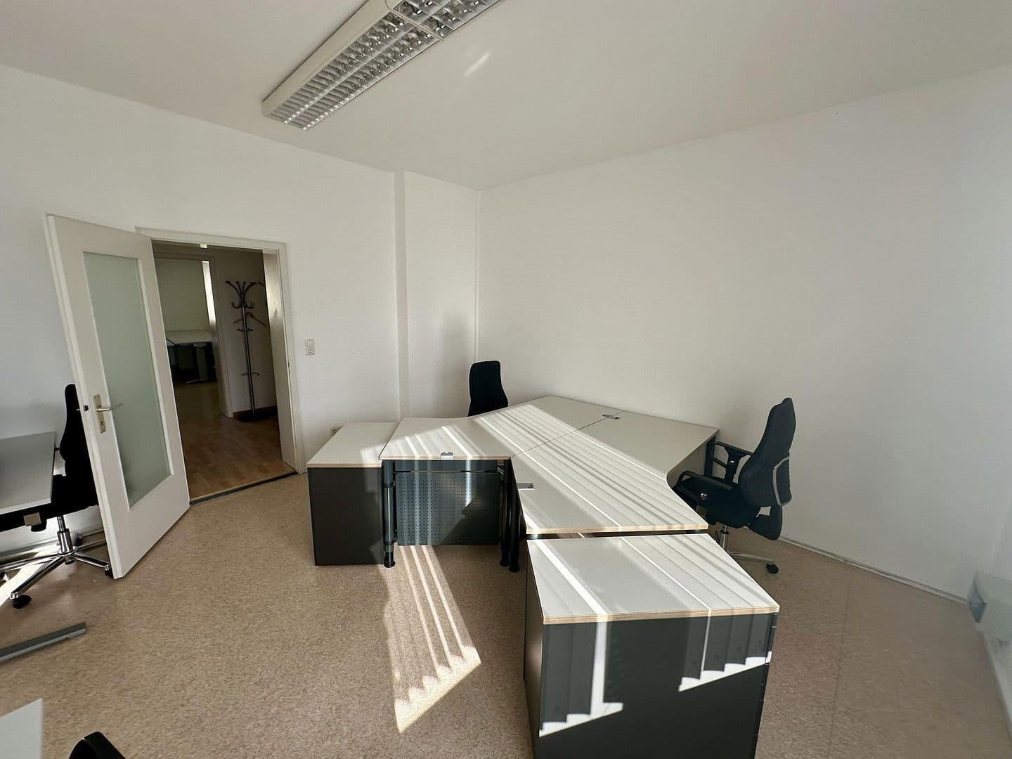 Pronájem kanceláře 120 m², Bahnhofstraße 21, Penzberg, Bavorsko Pronájem kanceláře 120 m², Bahnhofstraße 21, Penzberg, Bavorsko