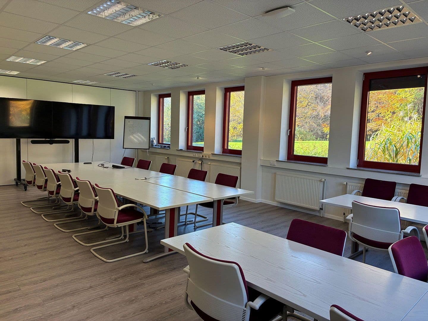 Pronájem kanceláře 620 m², Industriestrasse 48, Burscheid, Severní Porýní-Vestfálsko Pronájem kanceláře 620 m², Industriestrasse 48, Burscheid, Severní Porýní-Vestfálsko